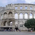 Apartamento Marco,lukas,patrick,david,blizu Centra I Mora Sa Free Privatnim Parkingom *