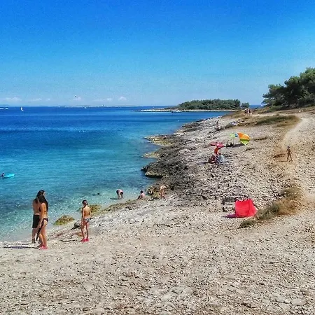 Appartamento Marco,lukas,patrick,david,blizu Centra I Mora Sa Free Privatnim Parkingom