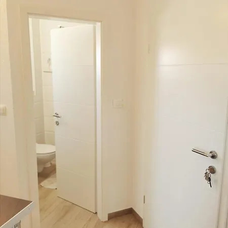 아파트 Marco,lukas,patrick,david,blizu Centra I Mora Sa Free Privatnim Parkingom *