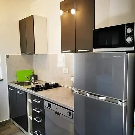 Marco,lukas,patrick,david,blizu Centra I Mora Sa Free Privatnim Parkingom *