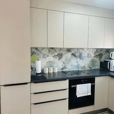 Marco,lukas,patrick,david,blizu Centra I Mora Sa Free Privatnim Parkingom 아파트 *