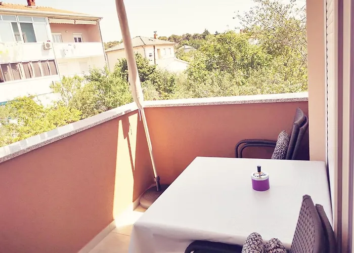 Apartamento Marco,lukas,patrick,david,blizu Centra I Mora Sa Free Privatnim Parkingom Pula