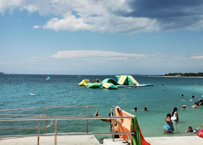 Apartamento Marco,lukas,patrick,david,blizu Centra I Mora Sa Free Privatnim Parkingom Pula