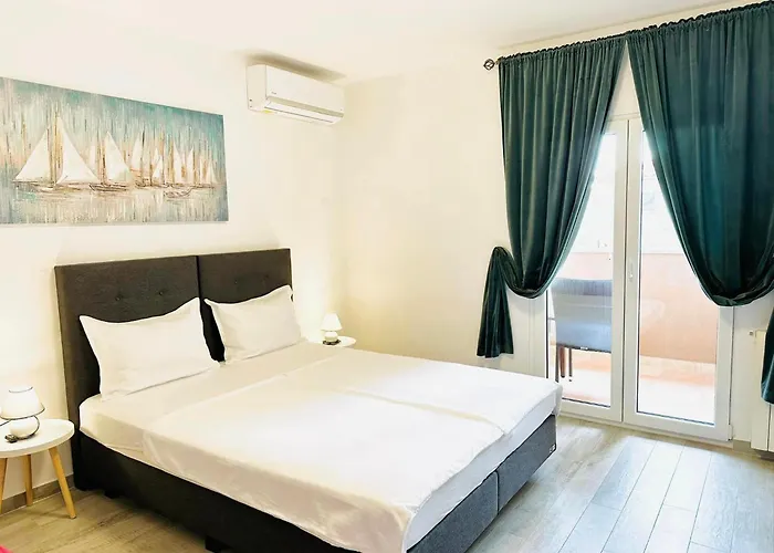 Marco,lukas,patrick,david,blizu Centra I Mora Sa Free Privatnim Parkingom * Pula