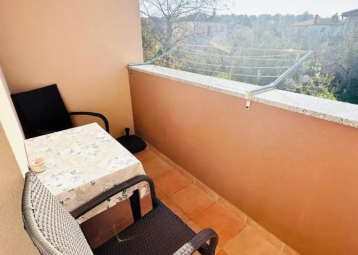 Apartman Marco Lukas Patrick: Quiet With Parking Near Center *